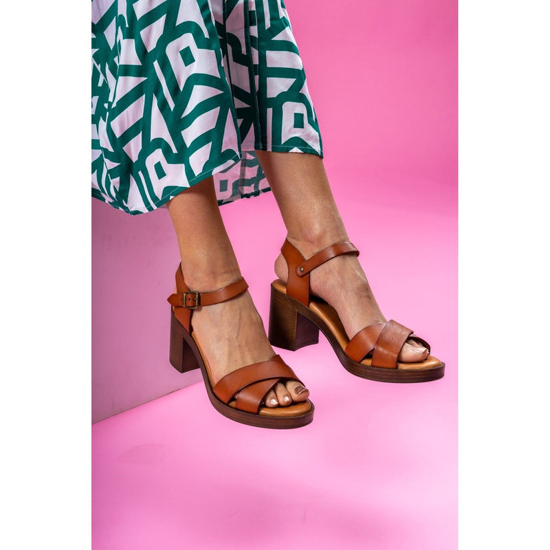 Hush Puppies Georgia Sandales En Cuir Pour Femme Couleur Tan