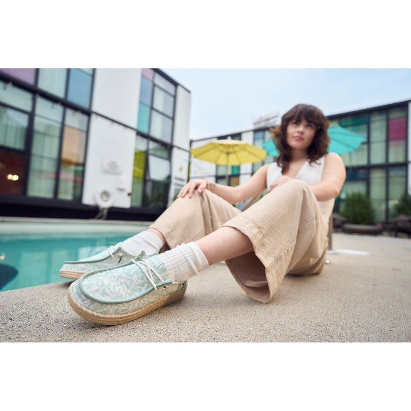 HEYDUDE Wendy Espadrille Retro Palm Espadrilles En Coton Mélangé Pour Femme En Vert Céladon/Blanc