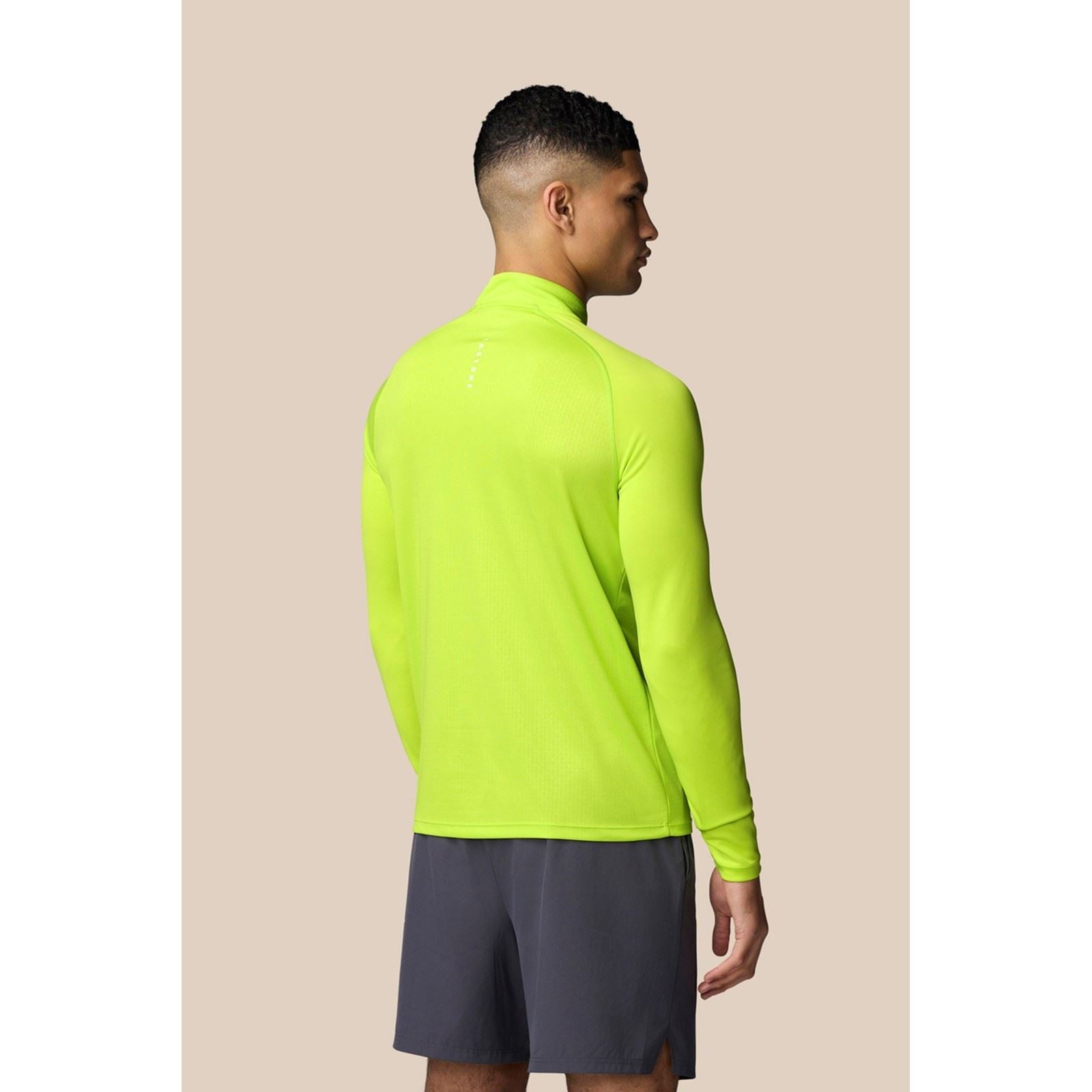 Castore Adapt 1/4 Zip Top T-Shirts De Sport Actifs Pour Hommes En Polyester Vert