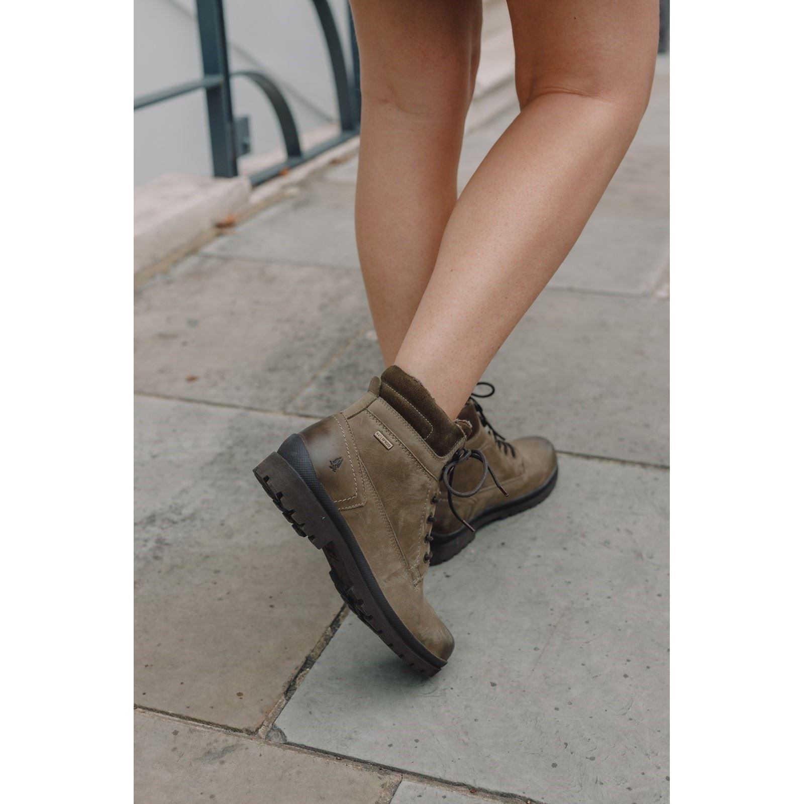 Hush Puppies Annay Bottes En Cuir Pour Femme Couleur Khaki
