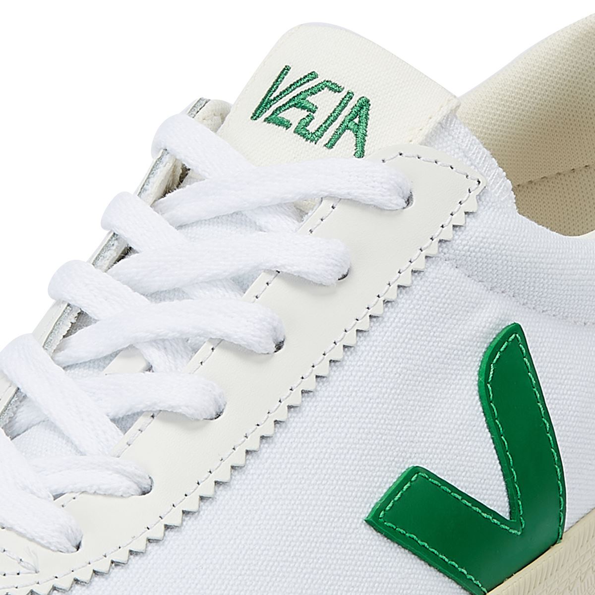 Veja Volley Emeraude Baskets Blanches/Vertes Pour Femmes