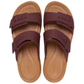 Crocs Brookly Buckle Low sandales en thermoplastique pour femmes en argile foncé