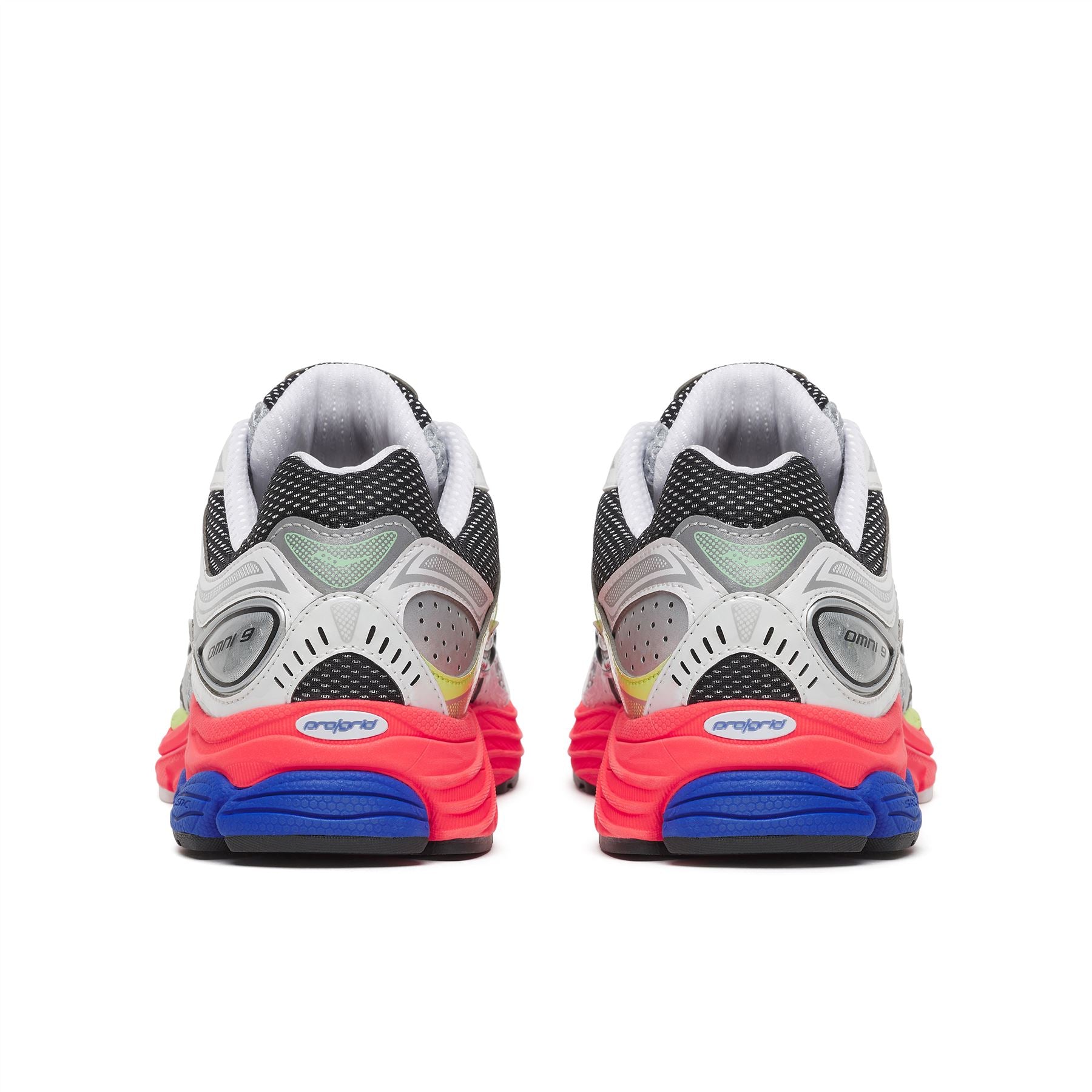 Saucony Progrid Omni 9 Baskets En Argent