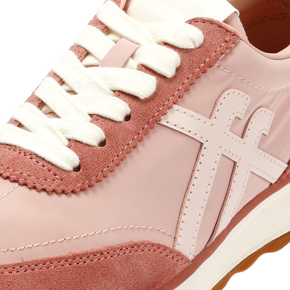 FitFlop X Pantone Retro-Q Baskets Roses Pour Femmes Suede