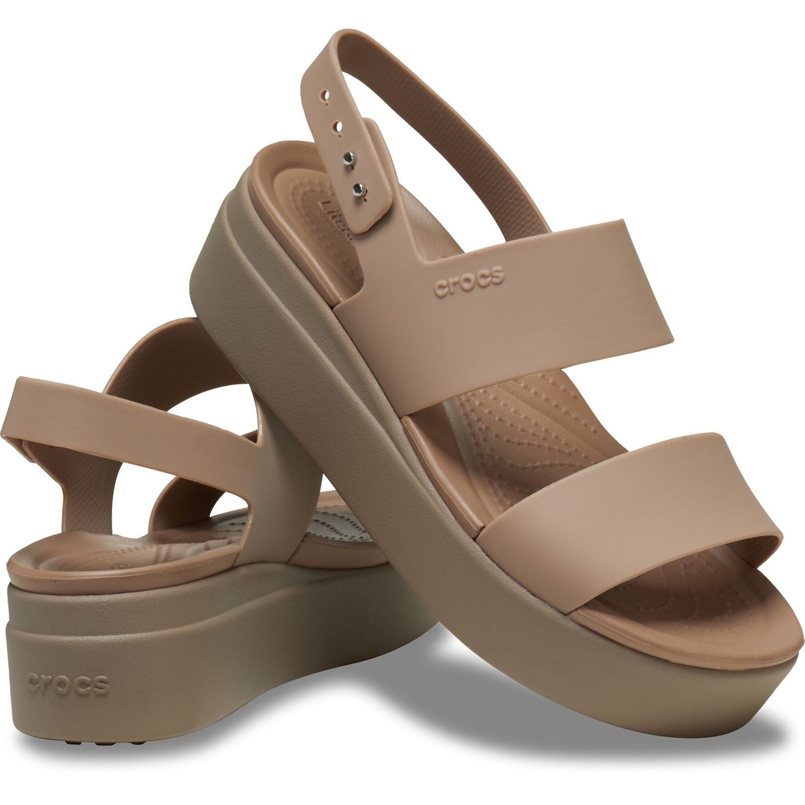 Crocs Brooklyn Low Wedge Sandales Pour Femmes En Thermoplastique Couleur Latte/Champignon