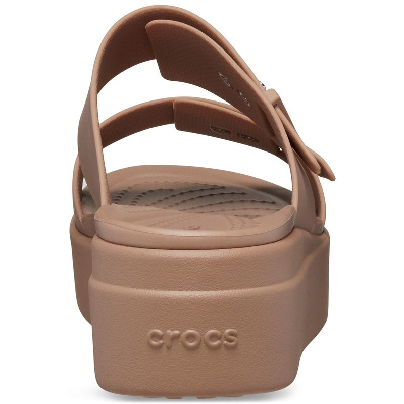 Crocs Brooklyn Crocs Brooklyn Sandales latte pour femme en thermoplastique